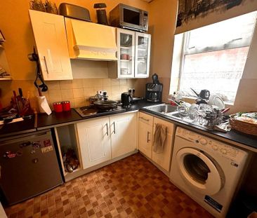1 bedroom flat to rent - Photo 4