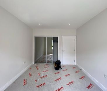 Heather Court, Emerald Avenue, GU51 - Photo 2