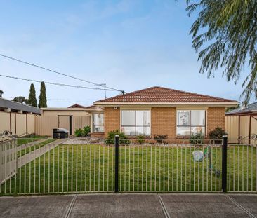 Space, Storage and Suburban Serenity - Photo 1