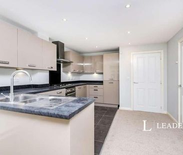Weavers Close, BN21 - Photo 4
