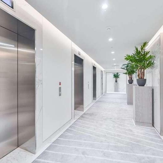 Damac, Sw, Nine Elms, SW8 - Photo 1