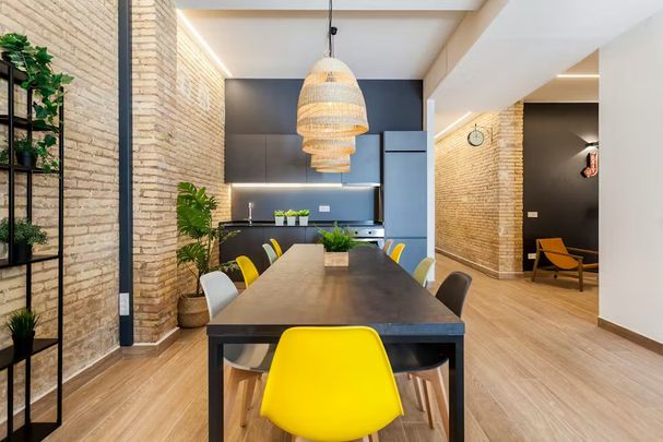 Carrer de Vinaròs, Valencia, Valencian Community 46020 - Foto 1