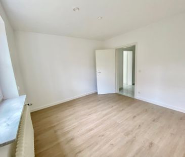 Sanierte 4-Zimmer-Erdgeschoss-Terrassenwohnung in Alt-Harlaching, d... - Photo 5