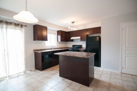 For Lease - 2178 FIDDLERS Way Unit# 70, Oakville, Ontario - Photo 5