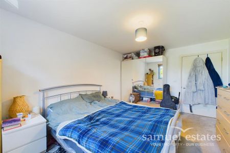 1 bedroom flat to rent - Photo 4