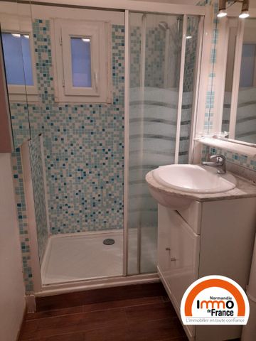 Location Appartement 1 pièce 18m² - Photo 5