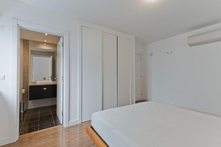 2 room luxury Apartment for rent in Cascais, Portugal - Photo 4