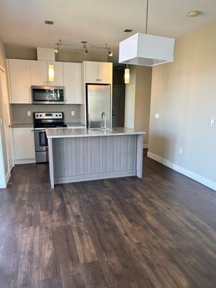 LINDY'S APTS - 109 - L109 - Photo 1