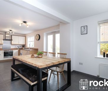 Phoenix Rise, Pipe Gate, Market Drayton, TF9 - Photo 4