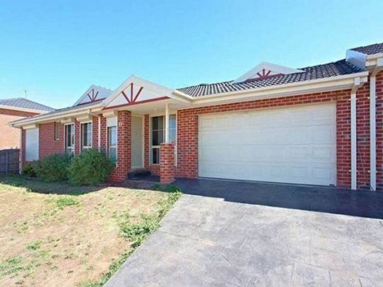 PERFECT STREET FRONTAGE UNIT - Photo 1