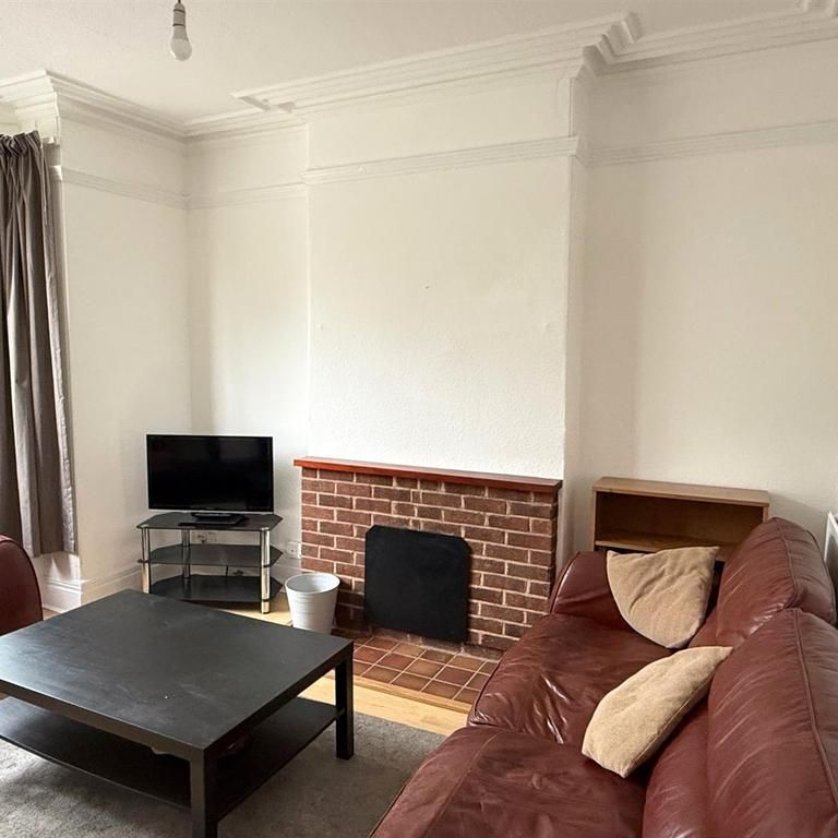 4 bedroom house to rent - Photo 1