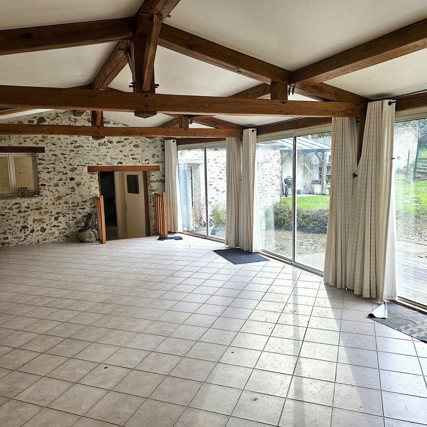 Location Maison 5 pièces 178m² POMMEUSE 77515 - Photo 1