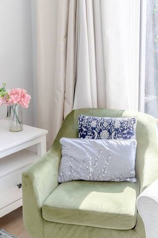 3 Bed Semi-Detached House, Arabella Drive, SW15 - Photo 2