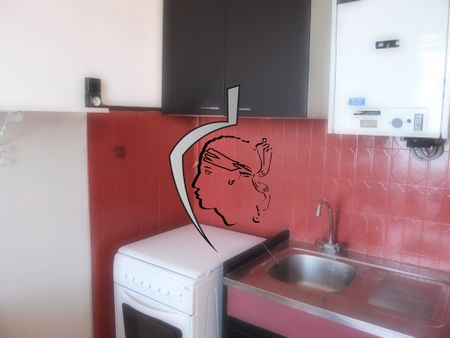 Location Appartement 1 pièce 26m² AJACCIO 20000 - Photo 2
