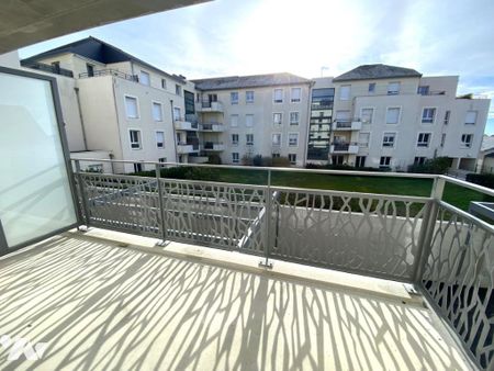 Appartement au 1 er étage, une chambre, balcon, place de parking - Photo 5