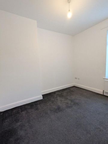2 bedroom house to rent - Photo 3