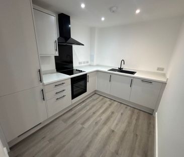 2 bedroom apartment - Photo 3