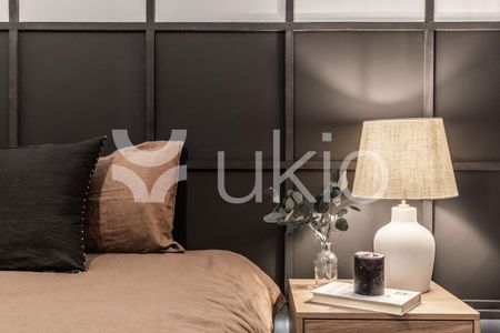 Madrid Capital, Community of Madrid 28010 - Photo 3