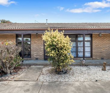 Neat & Tidy 2-Bed Unit - Photo 6