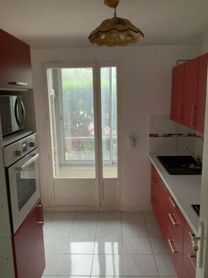 Appartement 3 pièces 65m2 MARSEILLE 9EME 846 euros - Photo 1