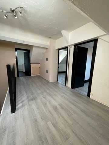 Location Appartement 3 pièces 68m² BELLERIVE SUR ALLIER 03700 - Photo 5