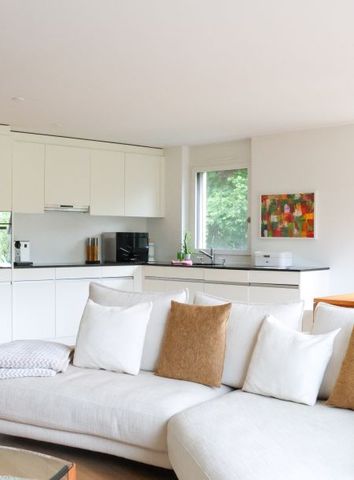 Moderne 3.5-Zimmerwohnung in ruhigem Quartier in Pfäffikon ZH - Photo 3