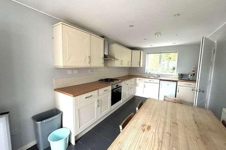 Stanmore, SO22 - Photo 2