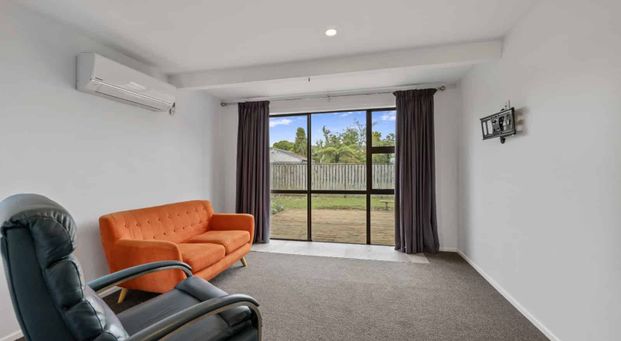 Versatile Warm Home - Photo 1