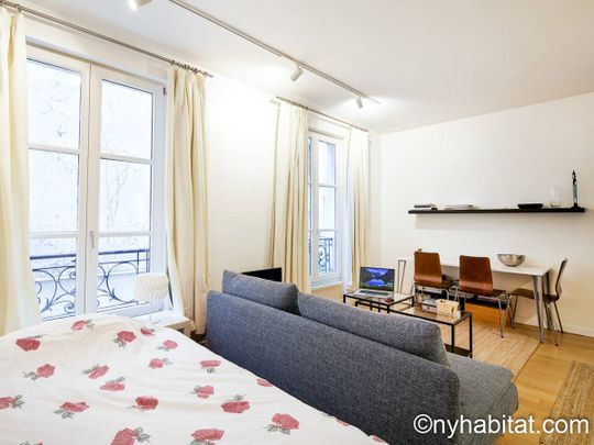 Logement à Paris, Location meublée - Photo 1