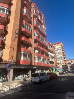 León Capital - Foto 1