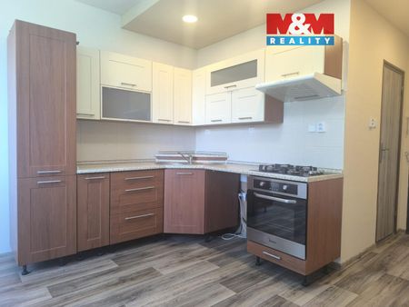 Pronájem bytu 1+1 33 m² - Fotografie 4