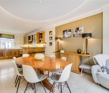 4 bedroom townhouse to rent - Photo 2