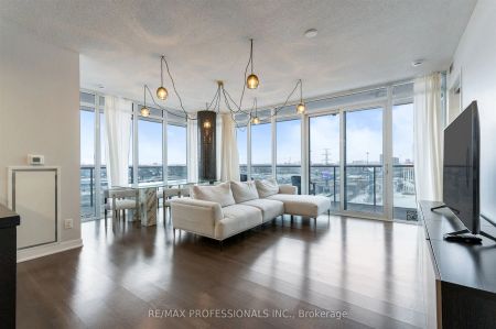 90 Park Lawn Road #1511 - Photo 3