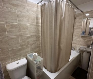 Studio to rent - Photo 6