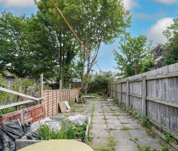 3 bedroom terraced house to rent - Photo 4