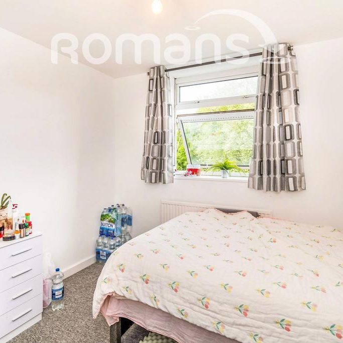 5 bedroom flat to rent - Photo 1