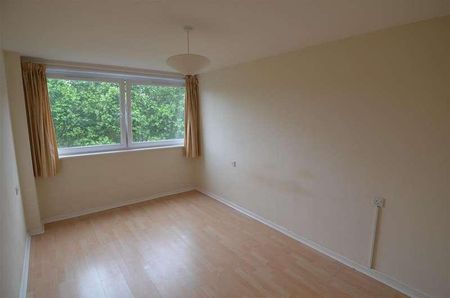 Galba Court, Brentford Dock, TW8 - Photo 3