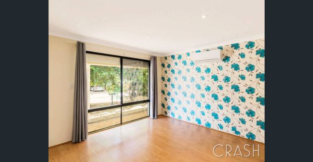 4x2 House in Leda with Garden - Photo 1