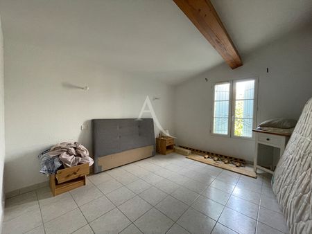Location maison 3 pièces, 68.00m², Saintes - Photo 3