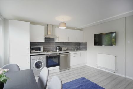Guerin Square – Room 3 - Photo 2