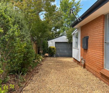 Great Location - Photo 6