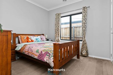 The Pinnacle of Modern and Stylish Living - Photo 3