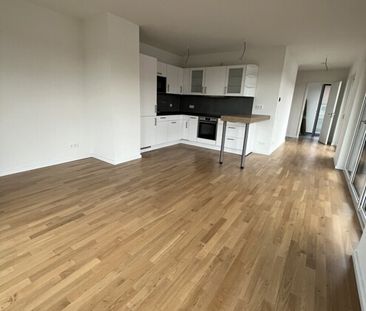 Großzügige 1 Zimmer Wohnung mit umliegender Dachterrasse in Findorff - Photo 1