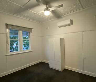 Charming Country Living in Dubbo - 3 Bedroom Home for Rent - Photo 1