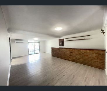 11 GALAHAD St, Marsden, Qld 4132 - Photo 2