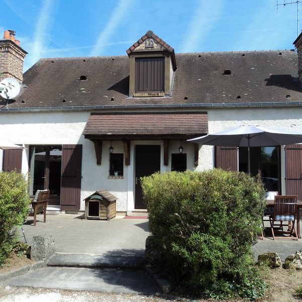 Location Maison 5 pièces 140m² BOURRON MARLOTTE 77780 - Photo 1