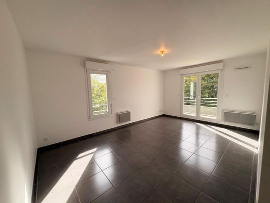 Location Appartement 2 pièces 41m² JOUE LES TOURS 37300 - Photo 1