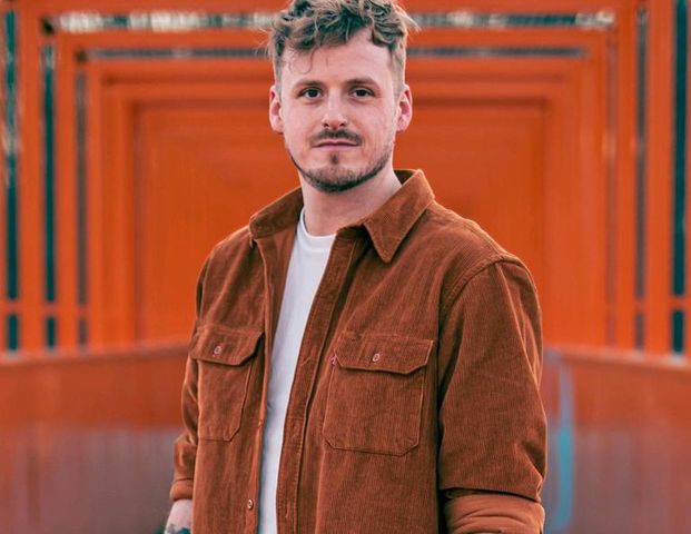 Suche: 2-3 Zimmer Wohnung in Köln. Ab 01.01. wegen Eigenbedarf. - Foto 1