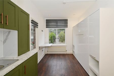 Etchingham Park Road, London, N3 studio to rent - Photo 2