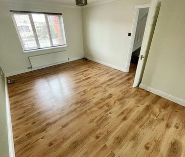 Edenside Drive - Photo 2